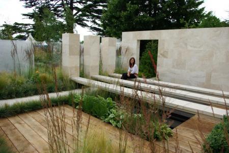 RHS Hampton Court 2008 - The Traveller's Garden