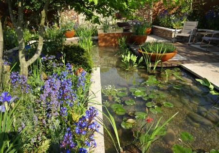 RHS Chelsea 2018 - The Silent Pool Gin Garden